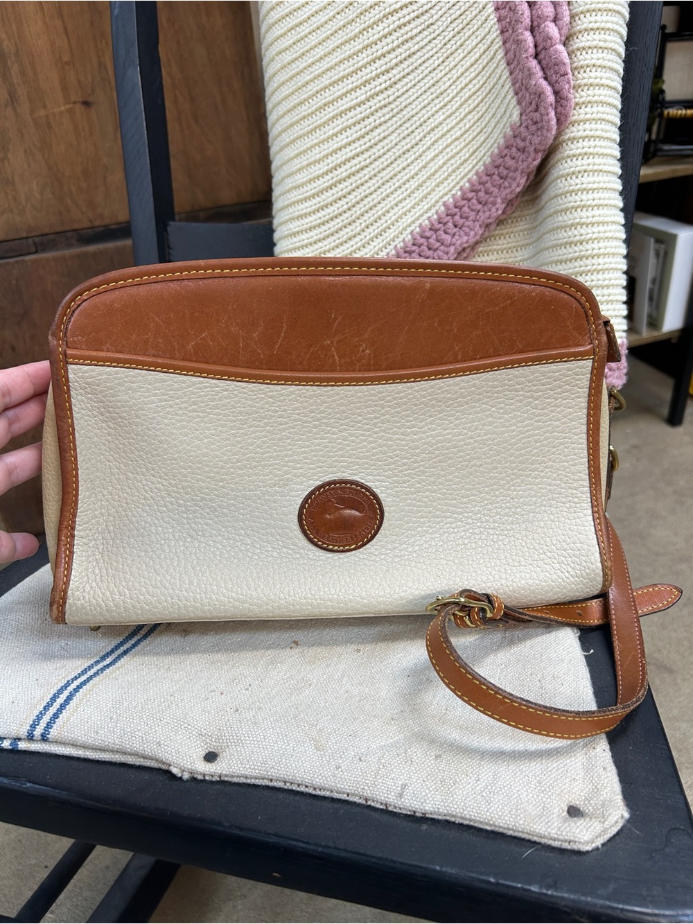 Vintage Dooney & Bourke Cream and Brown Pebbled Leather Shoulder/Crossbody